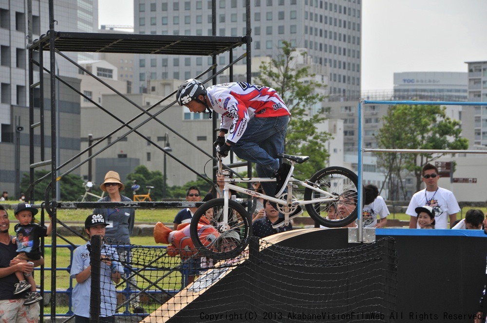  Red Bull Pump JamVOL5：予選その４招待ライダー_b0065730_19231370.jpg