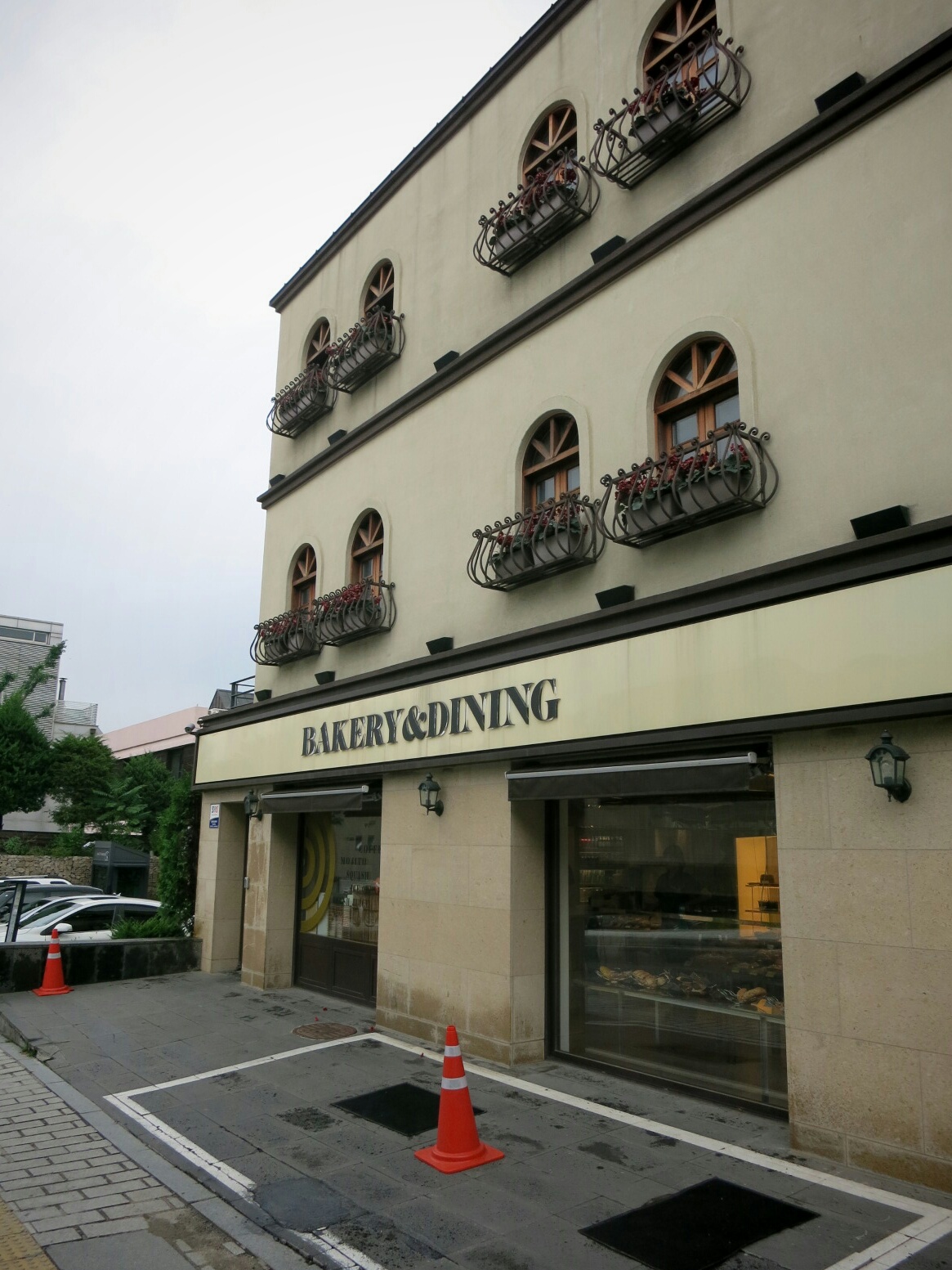 f0236260_111644.jpg