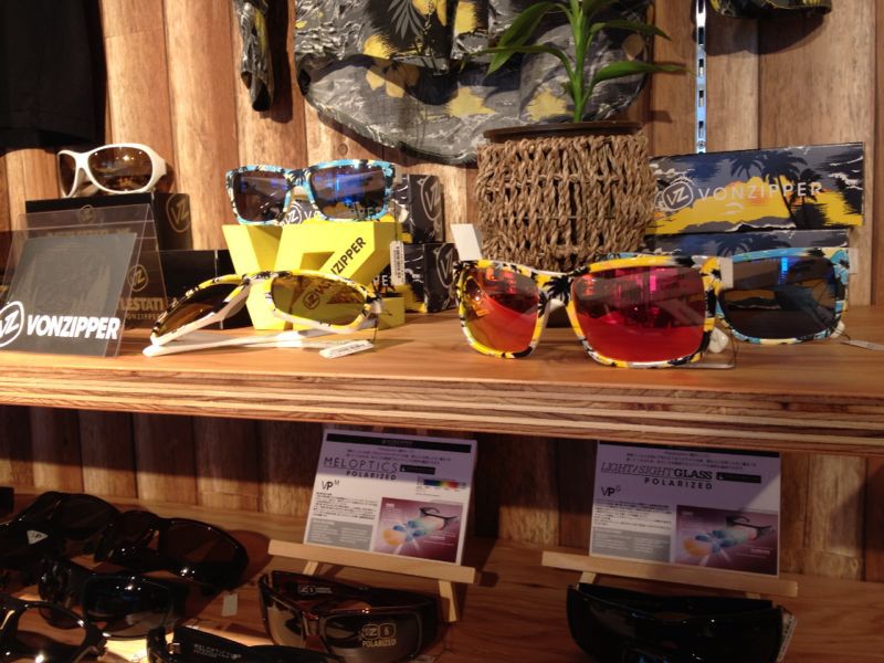 vonzipper ☆ _c0151965_11503948.jpg