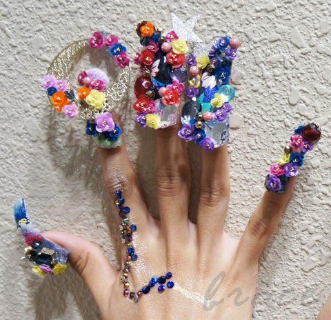 【brace】アジアネイルフェスティバル 布施店 武藤&佐野ペア StylishNAIL賞獲得!受賞レポートと作品者品_c0080367_18325790.jpg