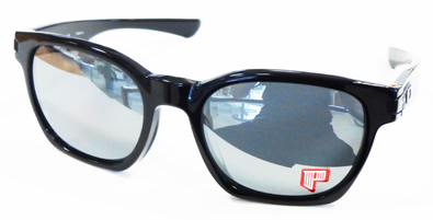 OAKLEYオークリーサングラス8月カラーリフレッシュ&シグネチャーモデル入荷!_c0003493_1162767.jpg
