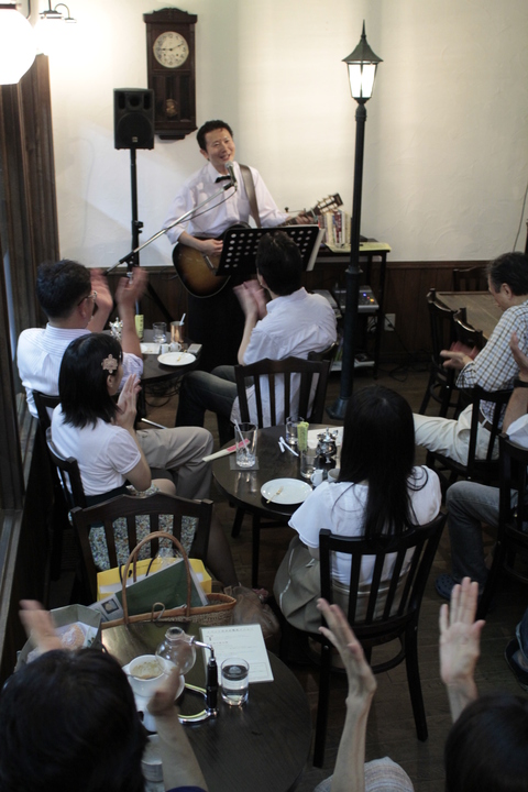 「音高く流れぬ」~一人野外ロックフェスライブレポ~_e0120837_18512787.jpg