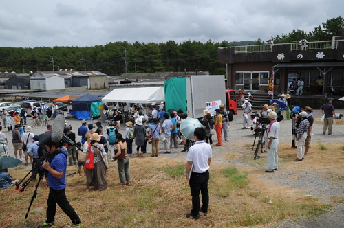 原発なくそう！九州川内訴訟の風船プロジェクト　００２_a0043276_6175918.jpg