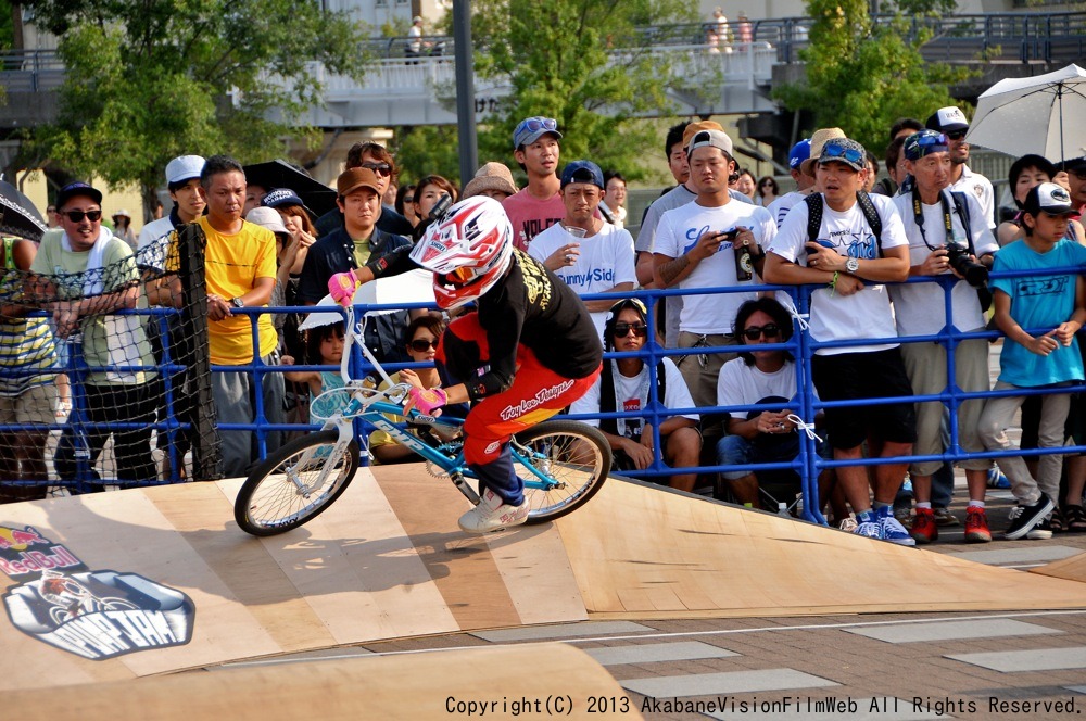  Red Bull Pump JamVOL8：決勝トーナメントその３_b0065730_10411898.jpg