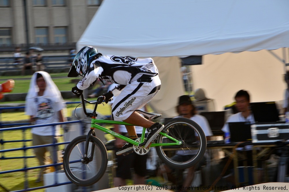  Red Bull Pump JamVOL9：決勝トーナメントその４〜セミファイナル_b0065730_11214744.jpg