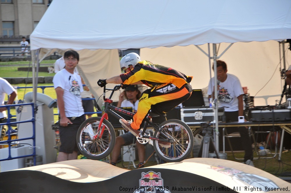  Red Bull Pump JamVOL9：決勝トーナメントその４〜セミファイナル_b0065730_1161185.jpg