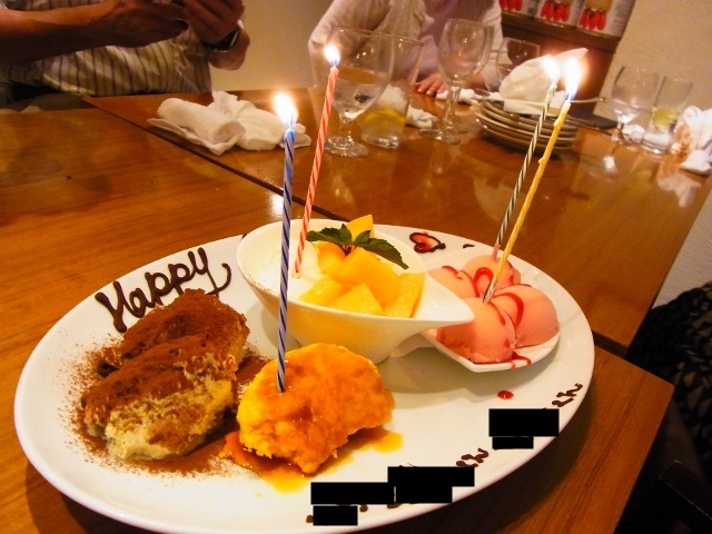 お誕生日会で（シェヴー　大泉学園）_b0287241_653233.jpg