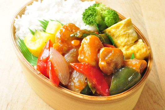 鶏肉の甘酢あん弁当_b0171098_1635849.jpg