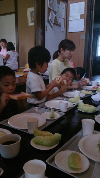 お泊まり保育なう その4_c0212598_9424053.jpg