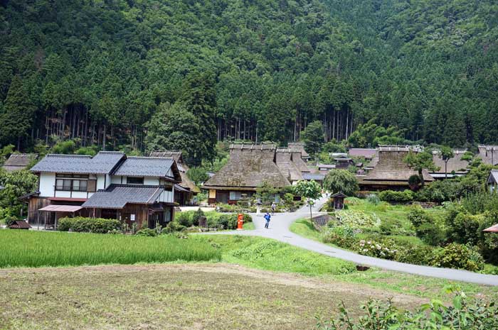 京都　美山　かやぶきの里_e0016894_18354910.jpg