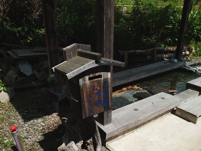 e0039703_1621311.jpg
