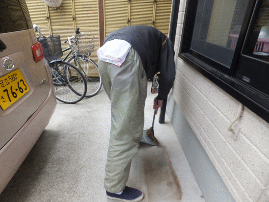 a0247041_228545.gif