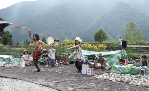 上畠アート2013 Live_b0151262_91710.png