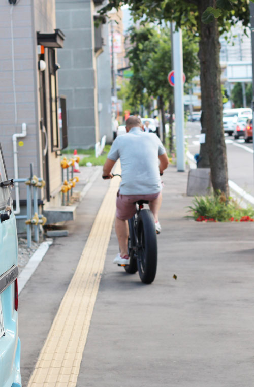 37人目のファットバイクオーナー_a0139912_17435937.jpg