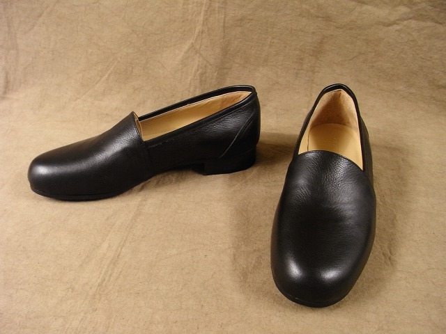 slip on leather shoes_f0049745_16415228.jpg