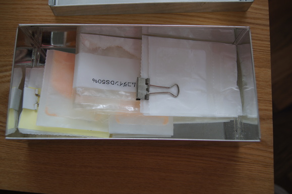 ◆我が家の収納◆ 薬の管理_a0129661_552107.jpg