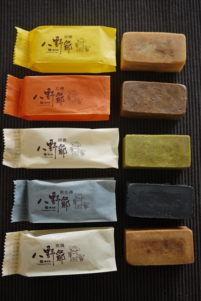 パイナップルケーキ食べ比べ13 Life Is Delicious パイナップルケーキ食べ比べ13 Life Is Delicious