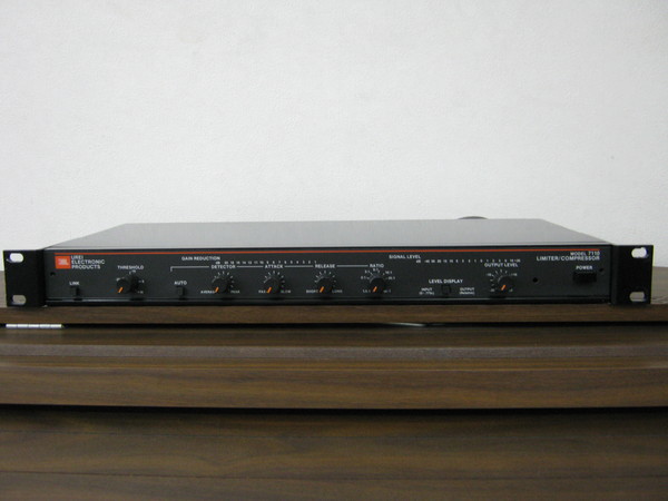 JBL model 7110 リミッター コンプレッサー LIMITER ② JBL model 7110 リミッター コンプレッサー LIMITER ② - メルカリ