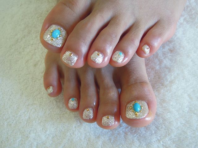 Lame Foot Nail_a0239065_9584440.jpg