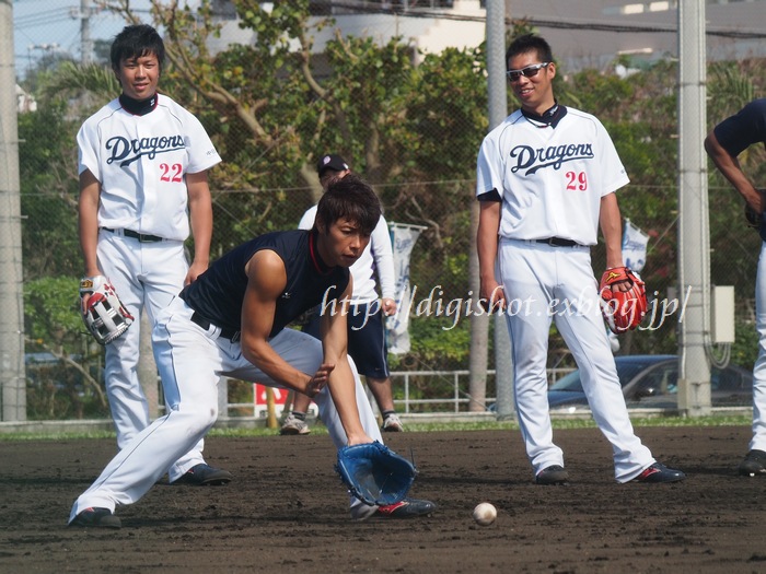 浅尾拓也投手フォト＠北谷キャンプ_e0222575_13463066.jpg