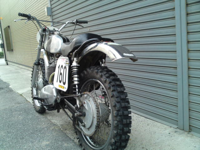 BSA B50MX & A65SF_b0153544_23322632.jpg