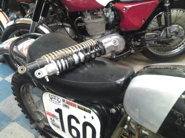 BSA B50MX & A65SF_b0153544_23322644.jpg