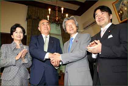 ユダヤ人はなぜ原子爆弾を作ったのか? 安陪晋三と核戦争の夜 たんぽぽ日記_c0139575_1325056.jpg