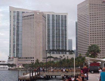 e0203477_218392.jpg