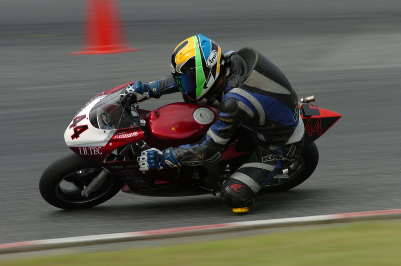 20130804 タマダ　バイク祭り １時間耐久決勝レース2より　3/5_e0034880_2172997.jpg