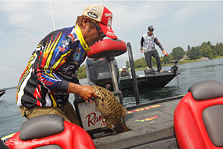 Bassmaster Elite Series #7 St. Lawrence River, NY 日2日目_a0097491_8587.jpg