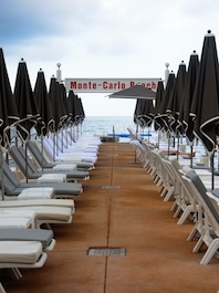 Monte-Carto Beach Club - モナコのプライベートビーチ_a0231632_13554557.jpg