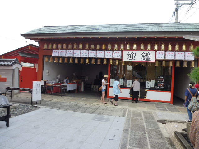 夏の京都　~ろくどうさん、陶器市、高台寺、北海道展~①_c0190486_8121335.jpg