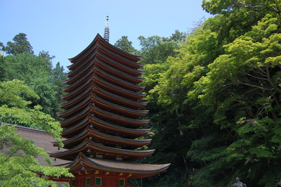 談山神社の夏 奈良 桜井の歴史と社会