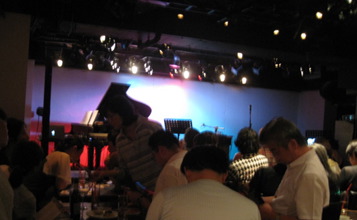 暑い、、熱い、、夜_f0061394_1020728.jpg