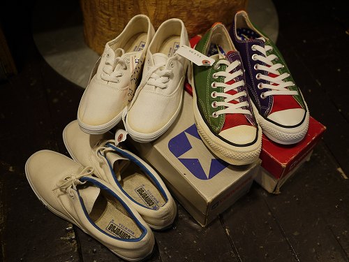 『USED　Converse』DEADSTOCK　レディースサイズ　コンバース_a0119505_1261444.jpg