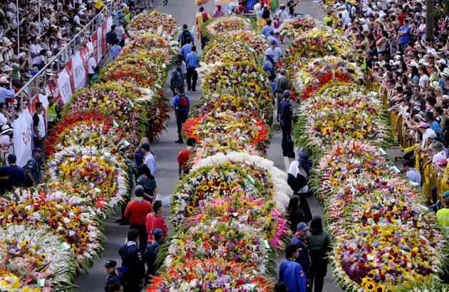 メデジンの花祭り ヨッシーのコロンビアだより メデジンの花祭り ヨッシーのコロンビアだより
