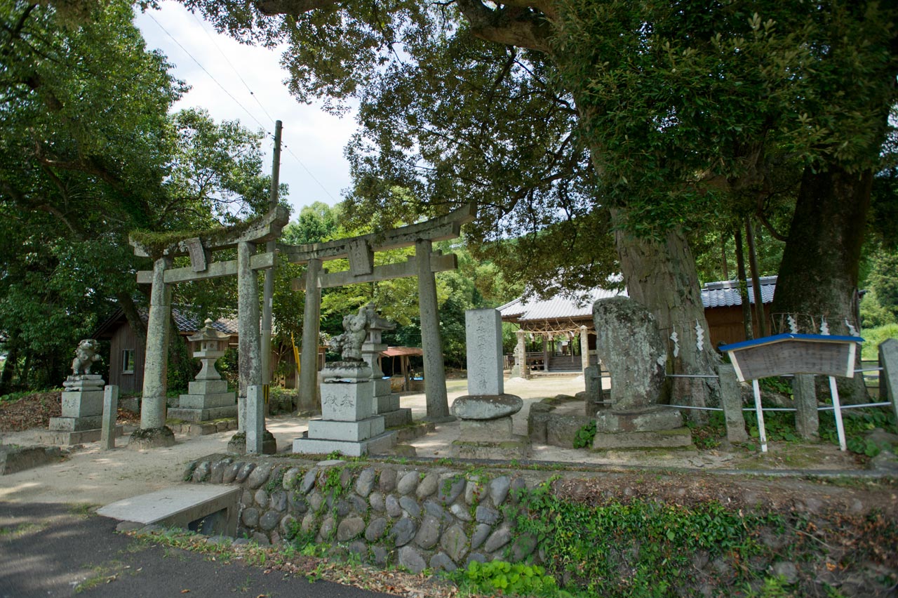 小原正八幡宮　福岡県築上郡築上町小原_b0023047_5573475.jpg