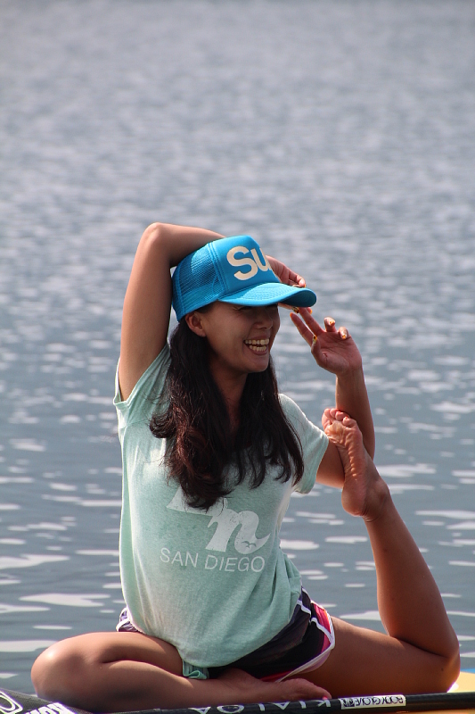 ◆田中律子さん指導・SUPヨガ ~COOL SUMMER 2013 at 西湖キャンプビレッジ「ノーム」_b0008655_17504577.jpg