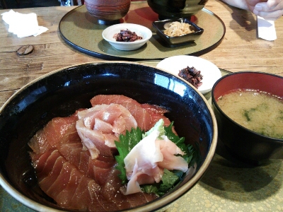 明日のカフェお休みです。_e0170128_1582947.jpg