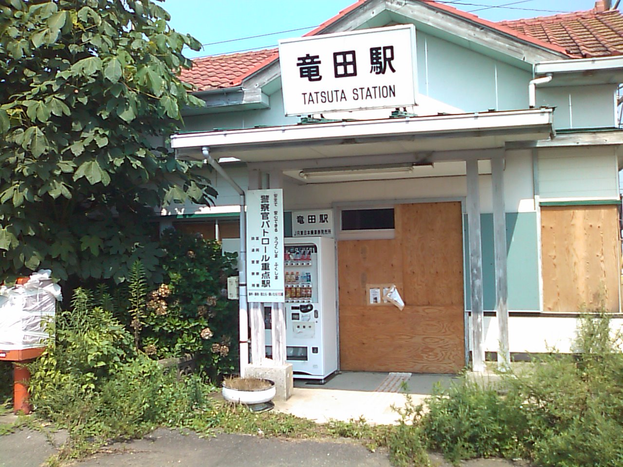 旧盆、じゃんがら響く_e0068696_12405455.jpg
