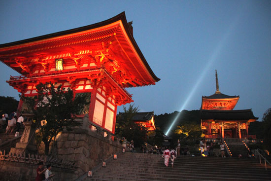 清水寺 千日詣り_e0048413_11583637.jpg