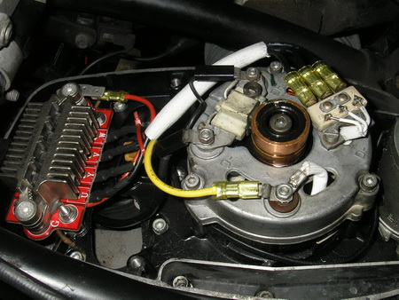R100RS+クマガヤ 整備点検 (充電回路の交換)_e0218639_10591479.jpg