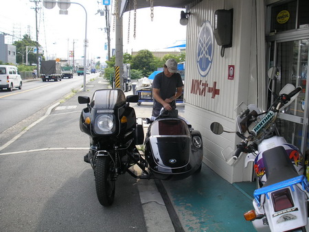 R100RS+クマガヤ 整備点検 (充電回路の交換)_e0218639_1145550.jpg