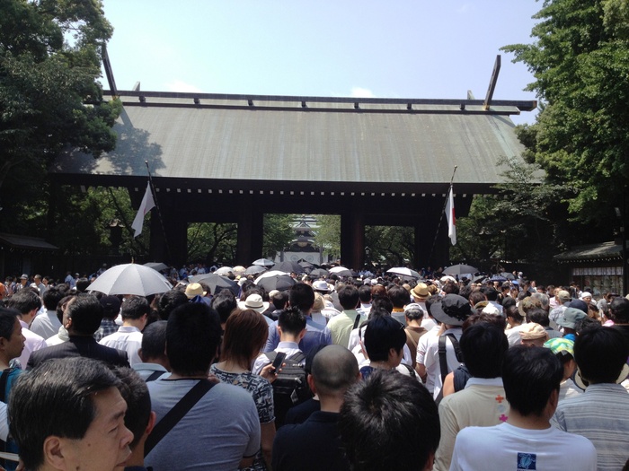靖国神社へ参拝_b0094826_13541083.jpg