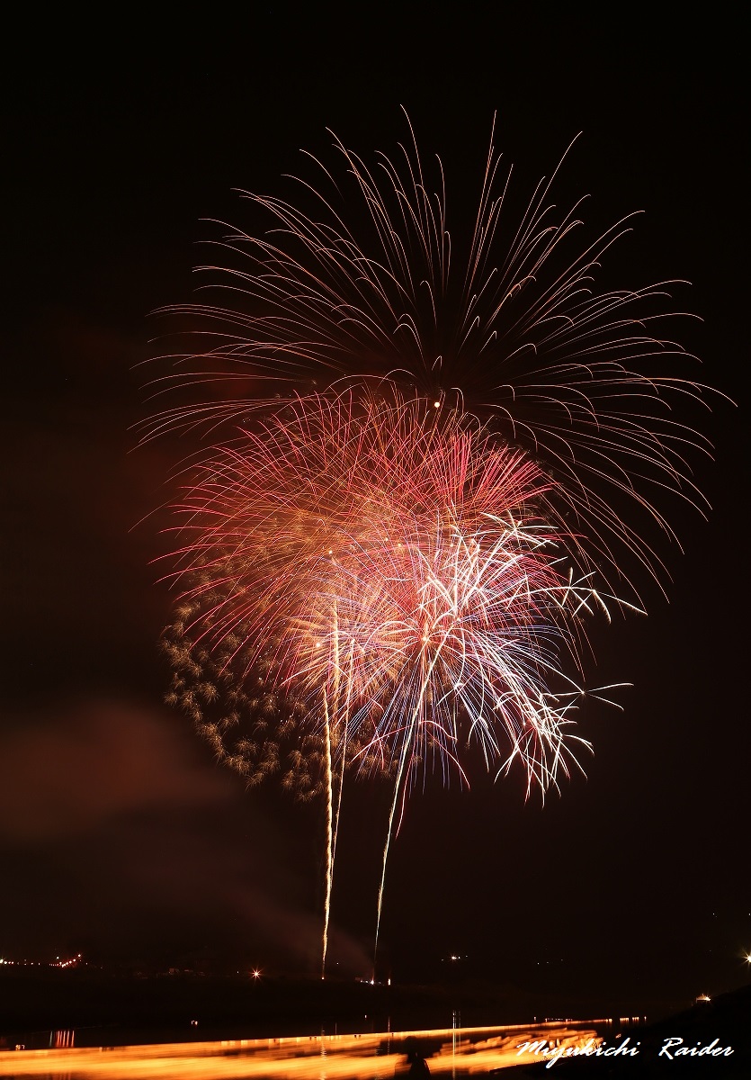 第42回吉野川祭り 納涼花火大会　2013_a0154546_2385952.jpg