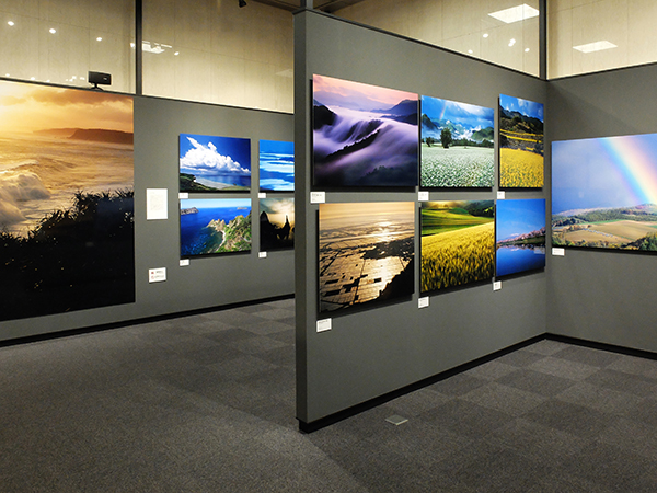 写真展「絶対風景 絶景でつづる日本列島」大阪展、本日より開催!!_c0142549_9521685.jpg