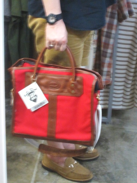 歴史と伝統の老舗BAG ・・・ J.W.HULME Co. 2WAY TOTE BAG!★!_d0152280_354541.jpg