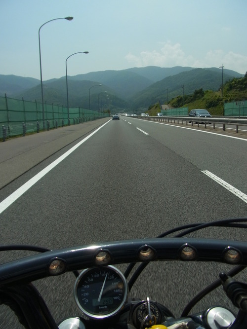 e0243008_10553221.jpg