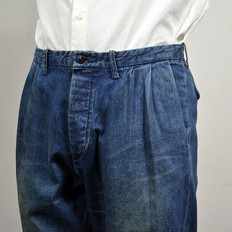 今年も人気のタックデニムの入荷です!_d0158579_12354510.jpg