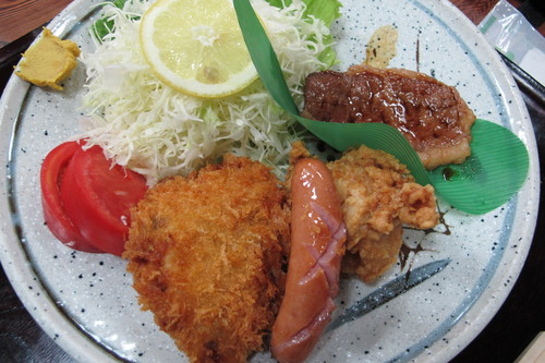 びっき石食堂のヒレカツ（２枚）カレー_c0075701_20485714.jpg